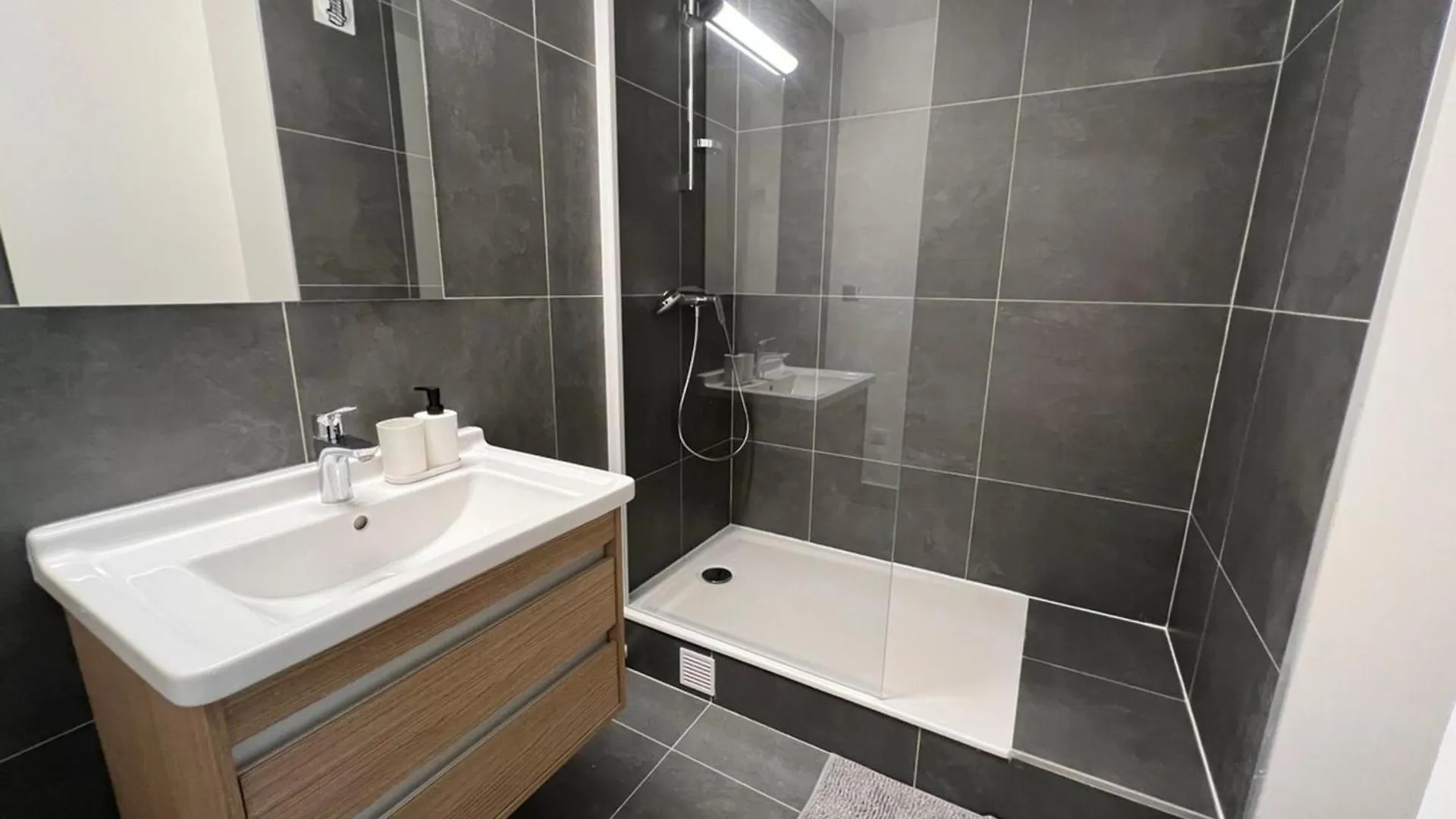 Holiday home Flexliving - Room - Lecourbe Paris France